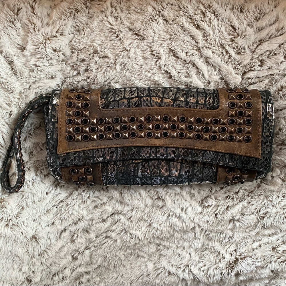 Kippys genuine leather clutch